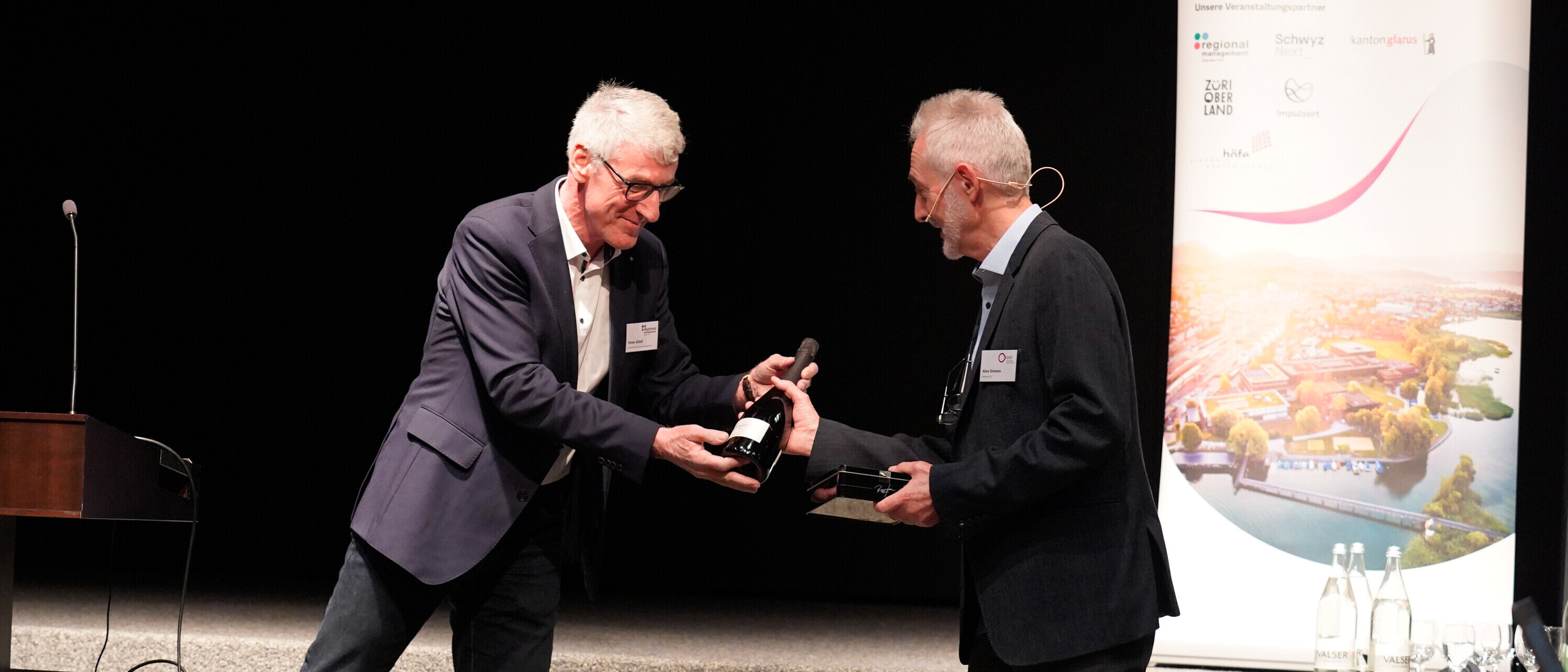 Ehrung Alex Simeon an der Innovationstagung