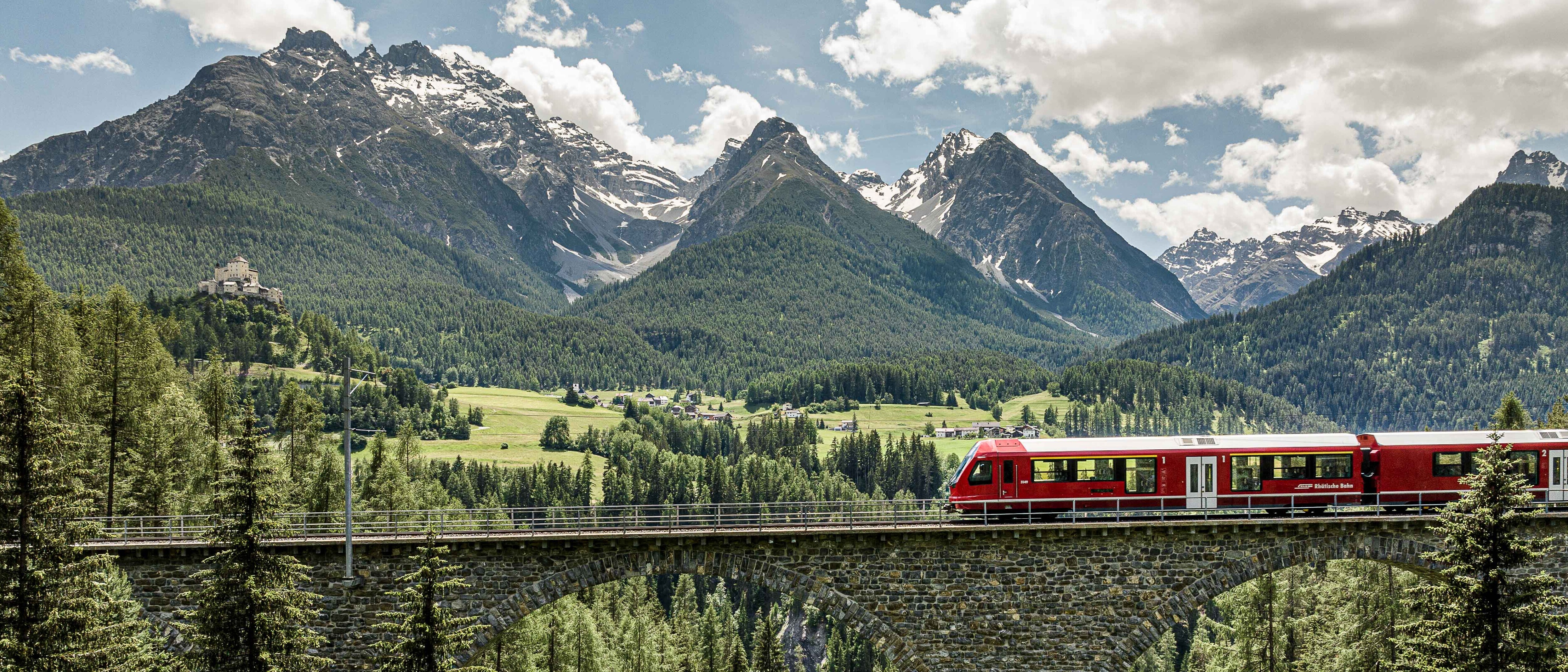 Die Züge der RhB werden in Zukunft vor gefährlichen Lichtbögen geschützt sein – dank dem an der OST entwickelten System ArcoGard™.
