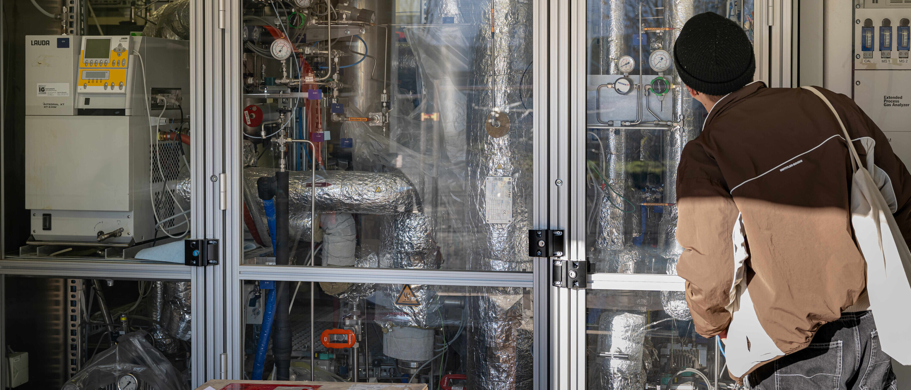 mma_Sustainable Uni.Day 2025 Die Power-to-X-Plattform dient als Reallabor, in dem die Umwandlung von erneuerbarer Energie in speicherbare Stoffe wie Wasserstoff oder Methanol erprobt wird.