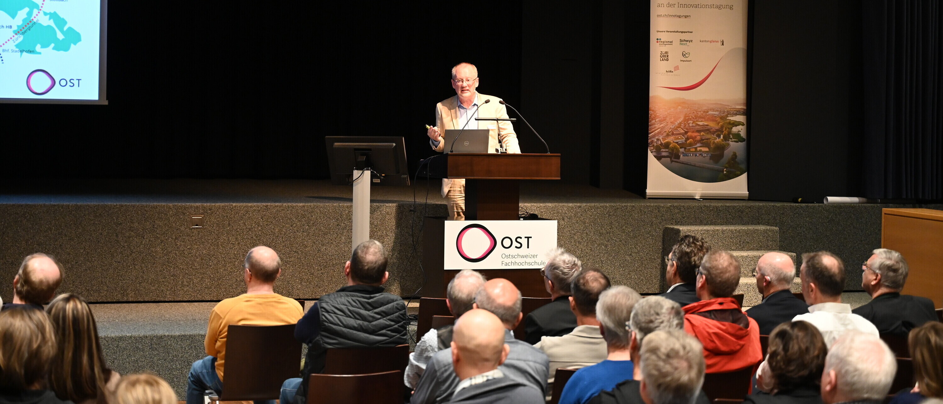 Andreas Schneider, Professor am IRAP Institut für Raumentwicklung, an der 57. Innovationstagung.