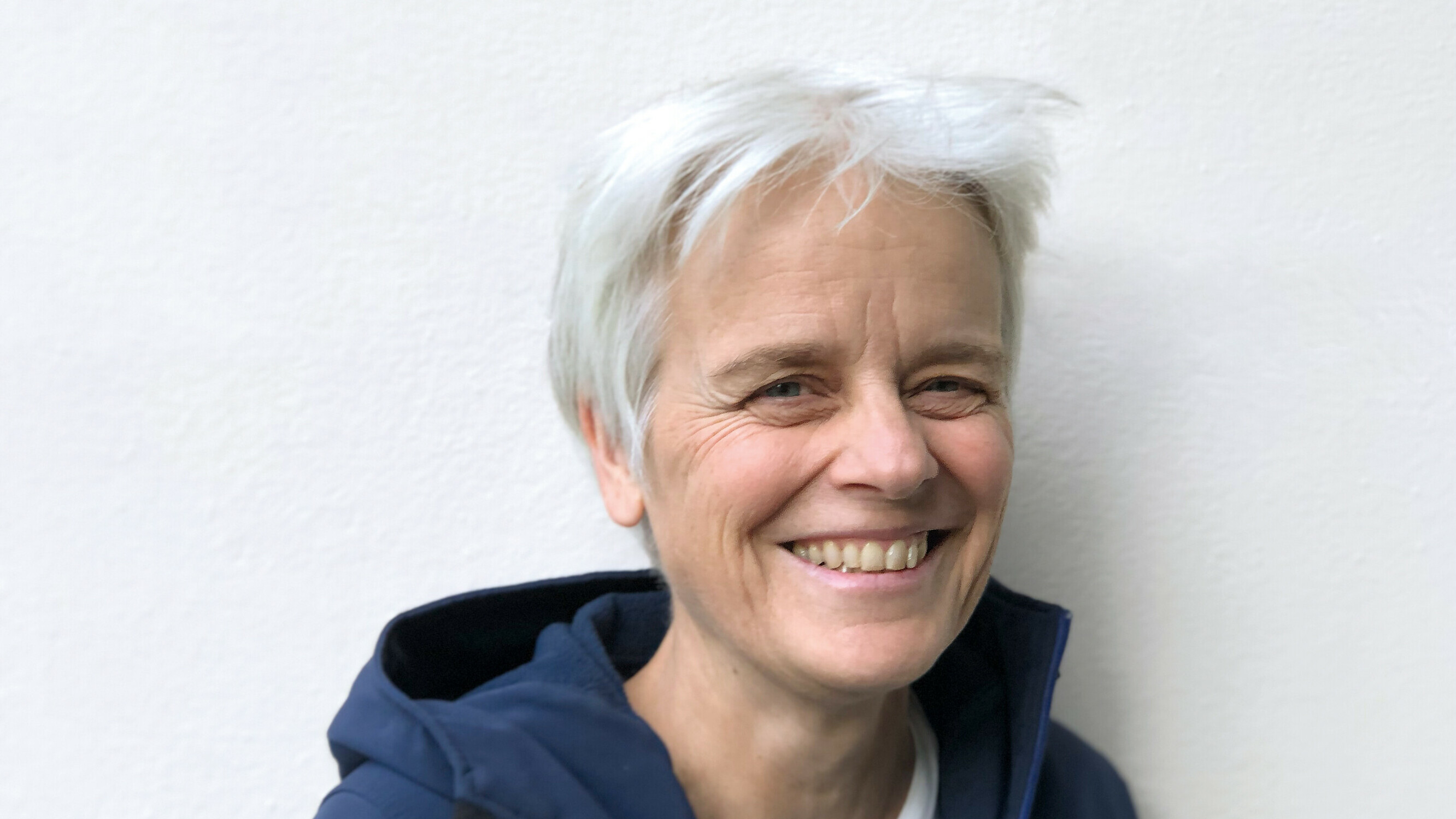 Die bekannte Autorin Ulrike Herrmann kommt auf Einladung des Studiengangs Erneuerbare Energien und Umwelttechnik an die OST.