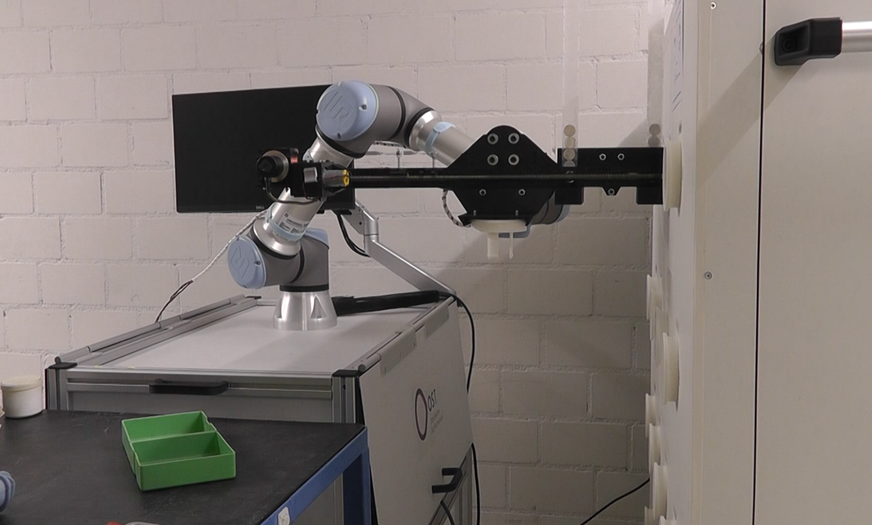 Automatic Cell Change Automatic Cell Change