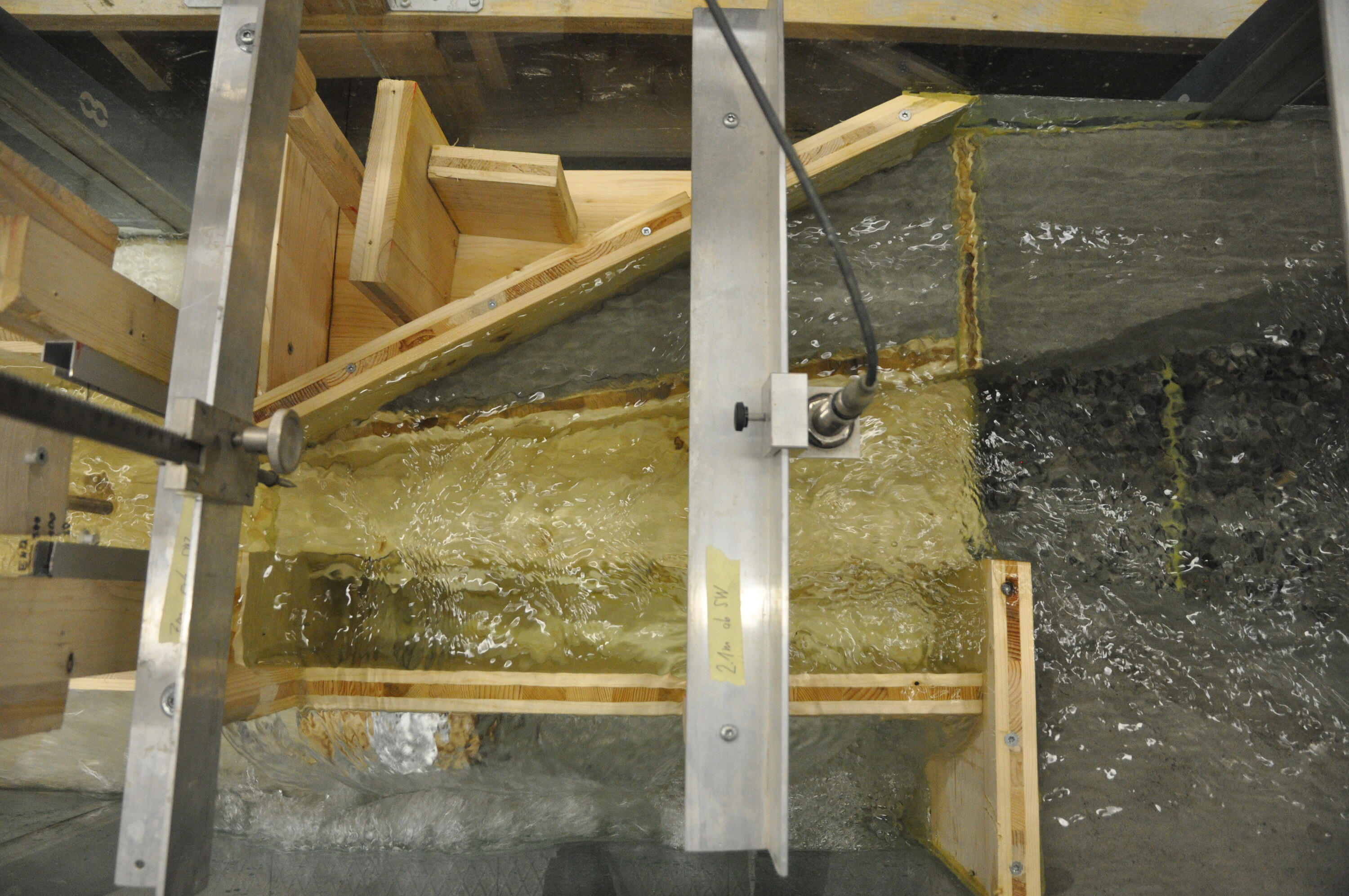 Modellversuche Hinterdorfbach, Dielsdorf Modellversuche Hinterdorfbach, Dielsdorf