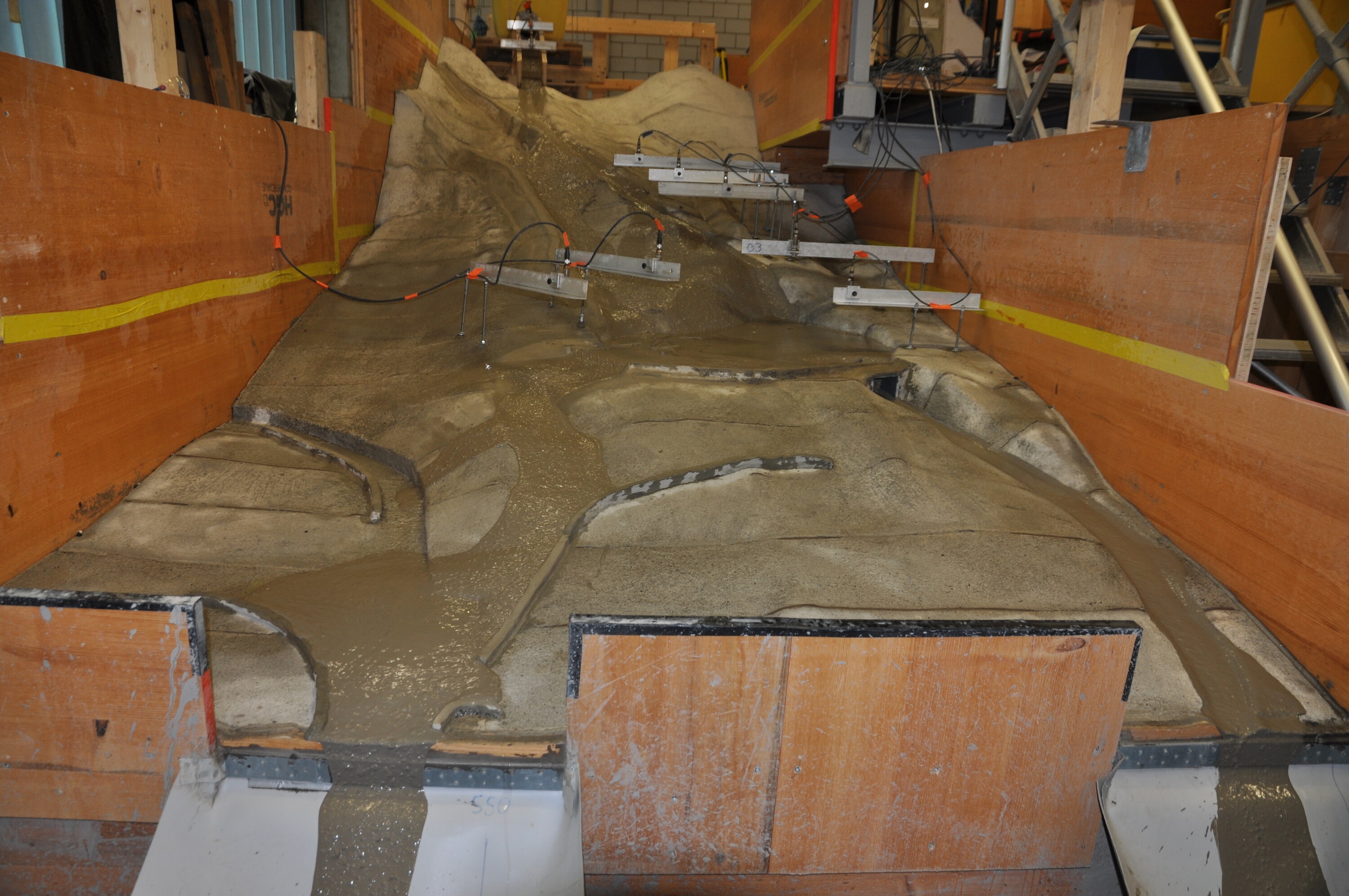 Modellversuche Geschiebesammler Nollental Modellversuche Geschiebesammler Nollental