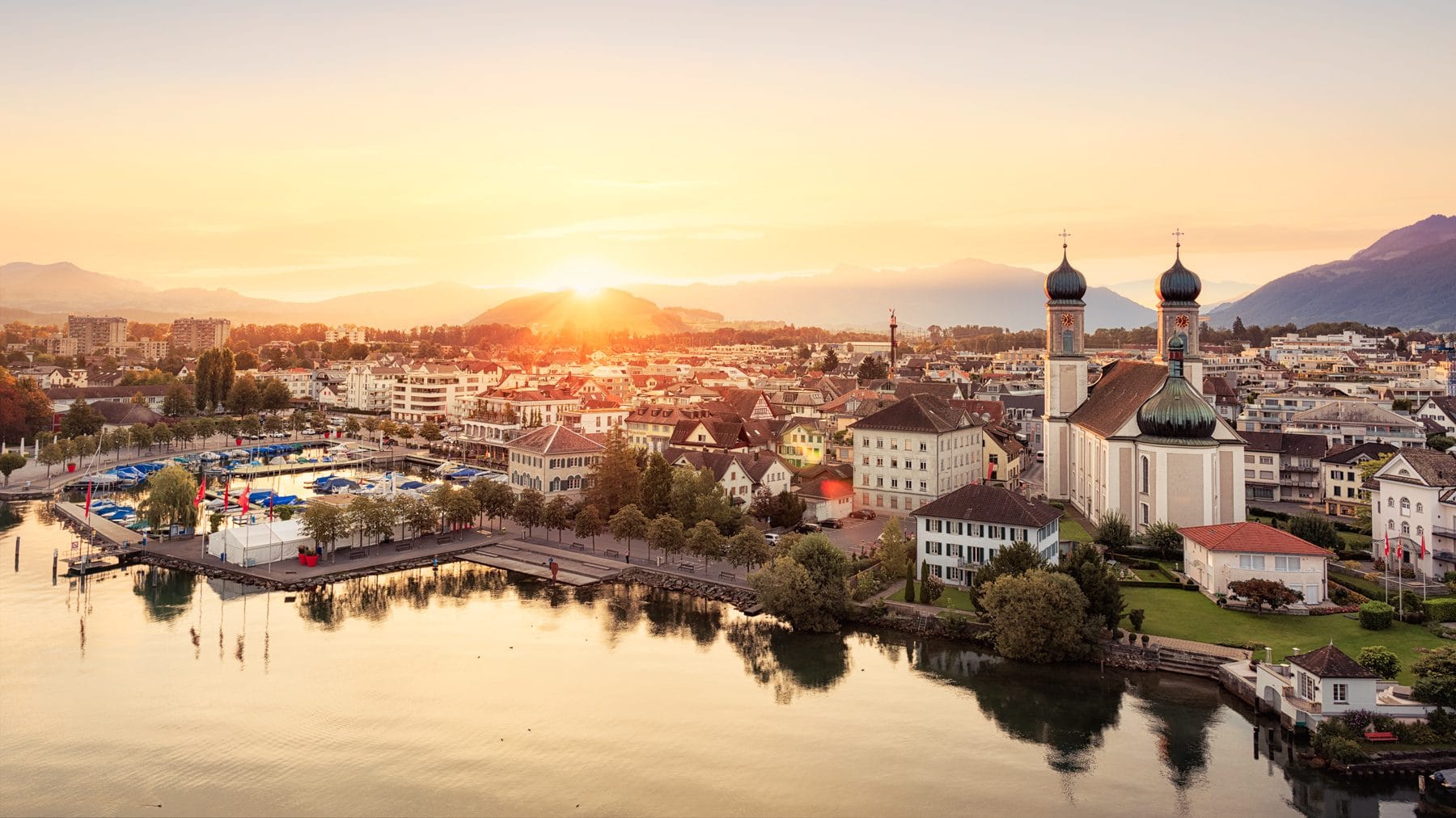 Luftaufnahme Schwyz, Lachen, Gerry Pacher